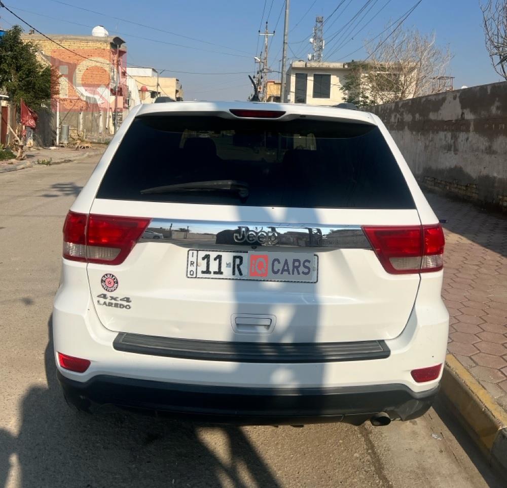 جيب جراند شيروكي